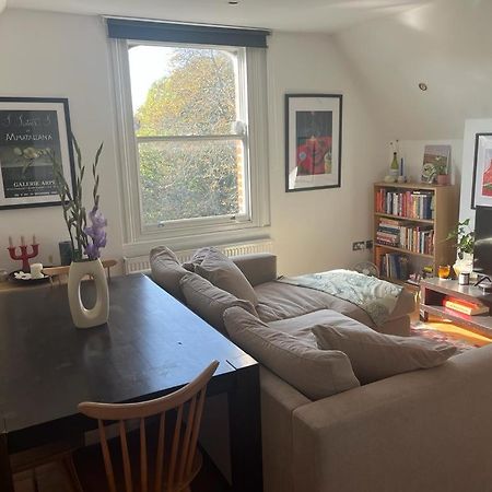2 Bedroom Top Floor Flat, West Dulwich Free Street Parking London Exterior foto