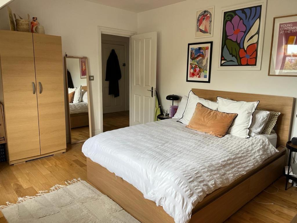 2 Bedroom Top Floor Flat, West Dulwich Free Street Parking London Exterior foto